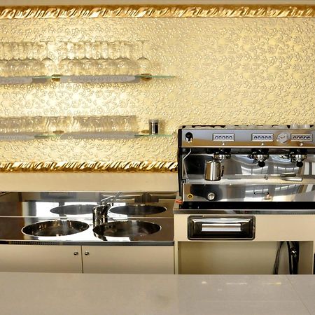 Hotel Bova Frankfurt am Main ภายนอก รูปภาพ