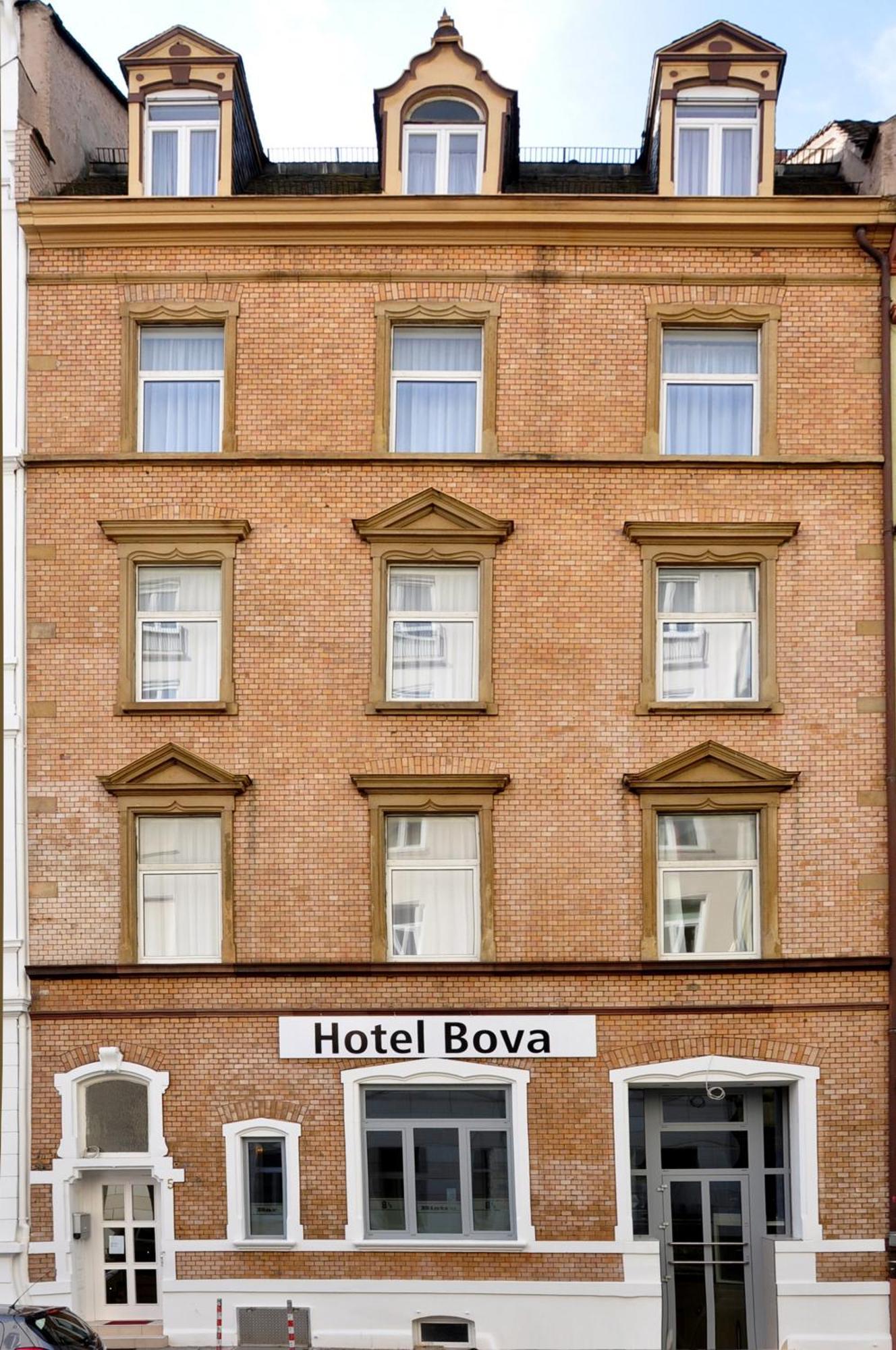 Hotel Bova Frankfurt am Main ภายนอก รูปภาพ